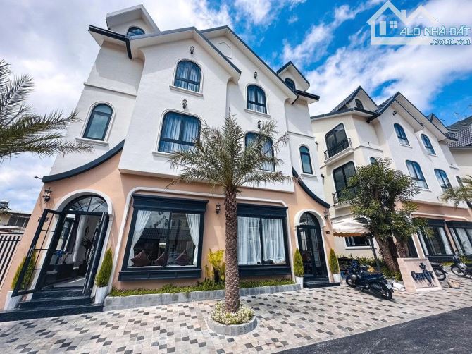 HẠ 5 TỶ BÁN GẤP VILLA ĐÔI DÒNG TIỀN 70 TR/THÁNG – P. XUÂN HƯƠNG, ĐÀ LẠT 254m2 chỉ 20 TỶ