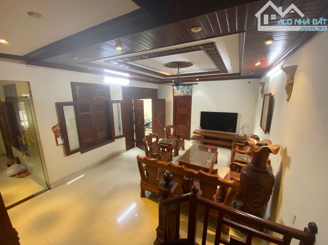 Bán biệt thự 4 tầng 178m2 tại Hoà Long. Giá chỉ 8,95 tỷ