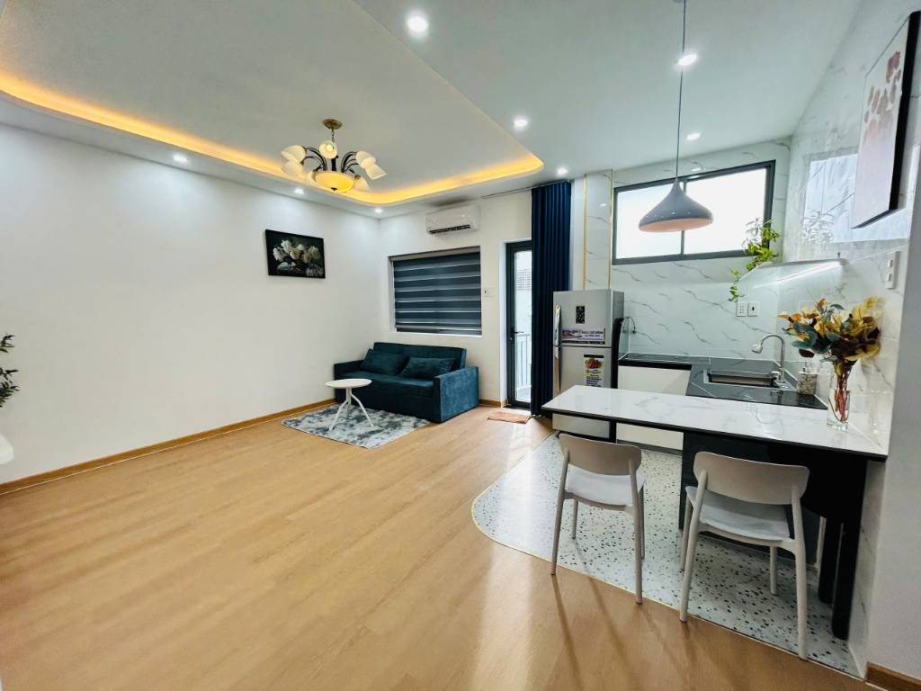 BÁN GẤP CĂN HỘ 319 LÝ THƯỜNG KIỆT QUẬN 11, DT 47M2, 2PN, FULL NT CƠ BẢN