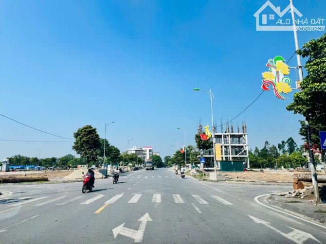 BÁN ĐẤT CỤM CÔNG NGHIỆP ĐÔNG ANH - LÔ GÓC - MẶT TIỀN RỘNG 84m - SẢN XUẤT MỌI LOẠI HÌNH