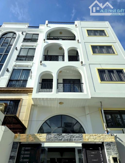 BÁN NHÀ CÔ GIANG, QUẬN 1. GIÁ:6TỶ380/88m2.6TẦNG. SỔ HỒNG RIÊNG HOÀN CÔNG 2025.HĐ THUÊ 45TR