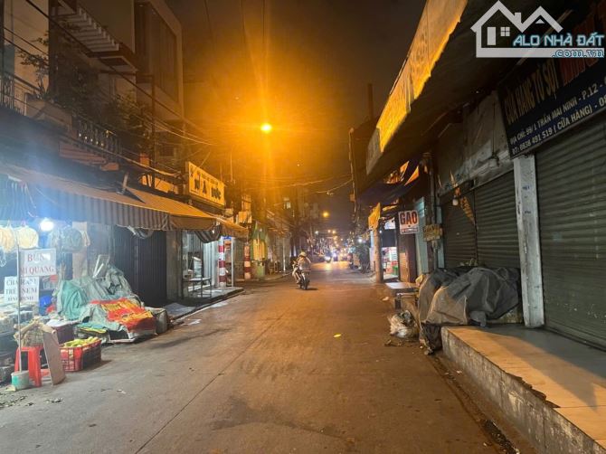 Khu Chợ Bà Hoa - Tân Bình, MT Sơn Hưng - Dt:4*15m - 7 tỷ 99