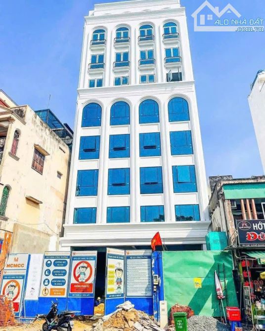 Bán toà nhà văn phòng mặt tiền Phổ Quang, Phường 2, Quận Tân Bình