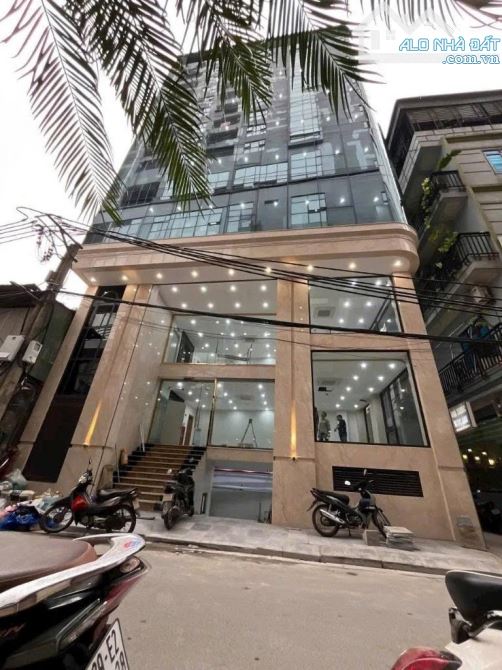 BÁN NHANH TOÀ VĂN TẠI ĐỊNH CÔNG, 2 THOÁNG, 180M2 × 8 TẦNG, MT 9M, DT 200 TR/THÁNG, 80 TỶ