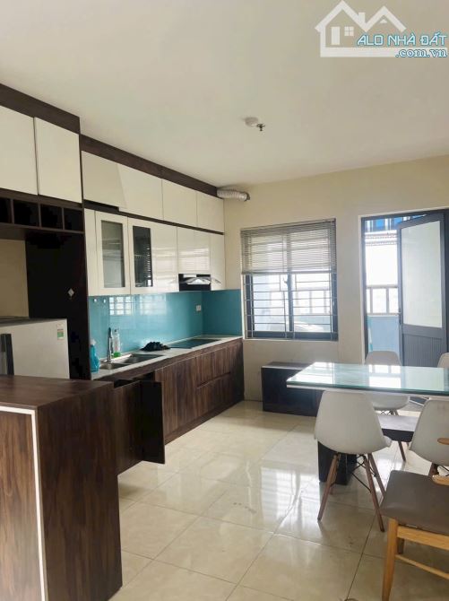 Chủ cần bán gấp căn Góc Chung Cư Cao Nguyên Võ cường , Tầng 8 ( Đang Cho Thuê 8tr/ tháng )