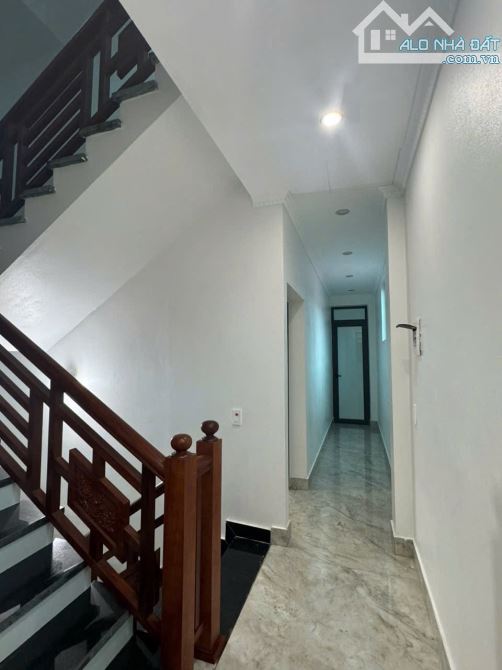 Nhà 4 Tầng Bò Sơn Núi 300m Ra Hồ Điều Hoà Phường Võ Cường TP Bắc Ninh