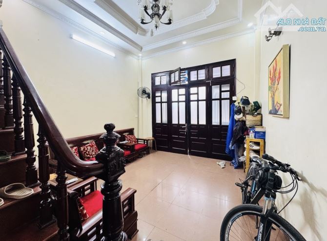 🏡 Nhà Mặt Ngõ Thông Nguyễn Khánh Toàn - Kinh doanh - 35M- Chào 9.x Tỷ