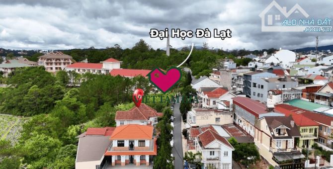Bán biệt thự sân vườn Võ Trường Toản Phường Lâm Viên - Đà Lạt trung tâm tiện di chuyển.