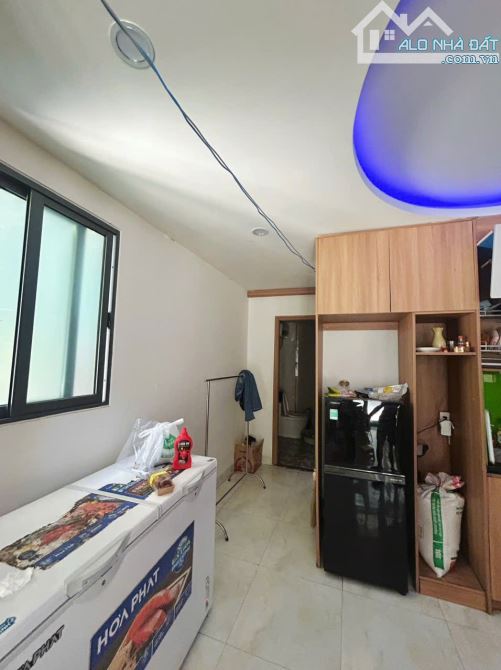 🔥 Nhà gác lửng kiệt 3m Nguyễn Chánh . Gần biển Nguyễn Tất Thành . Dt 60m2 ngang 5m