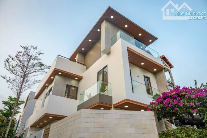 Продаётся дом, 5 спален, 150 м², Hải Châu