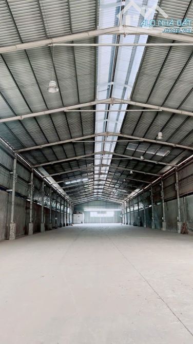 Bán nhà xưởng full SKC tại Hố Nai 3, Trảng Bom, Đồng Nai, 1000m2, giá 9 tỷ 800.