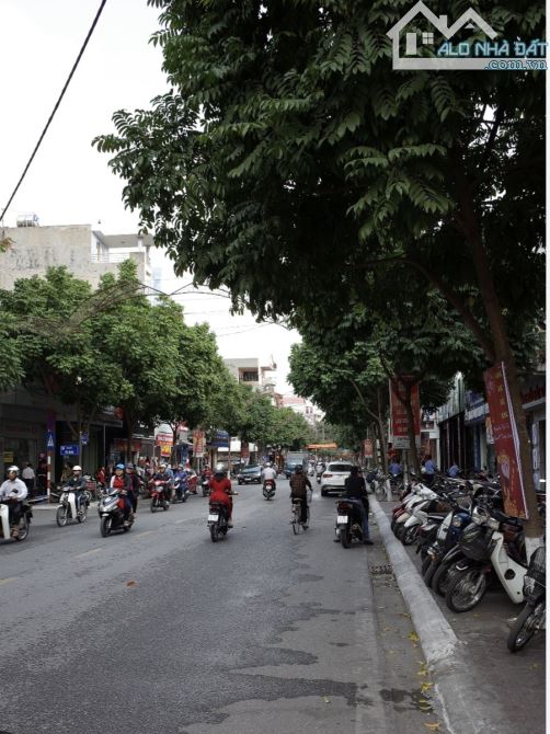 BIỆT THỰ PHÁP CỔ TRẦN HƯNG ĐẠO LÝ THƯỜNG KIỆT | 250M | 3 TẦNG NGUYÊN BẢN