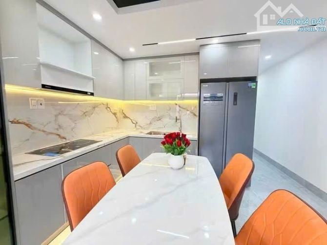 🏡 NHÀ LÊ THẠCH – 105M² – 4 PHÒNG NGỦ 📍 Lê Thạch, thôn.