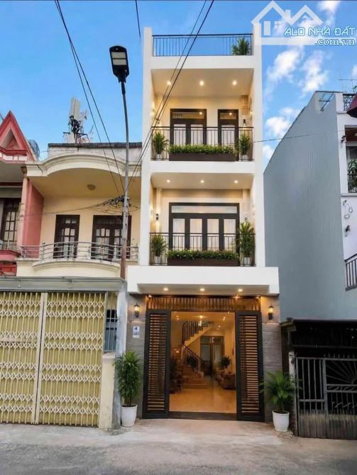 🔥 Bán Căn Nhà Phố Vừa Ở Vừa Kinh Doanh 10 PN - Chỉ Hơn 7 Tỷ