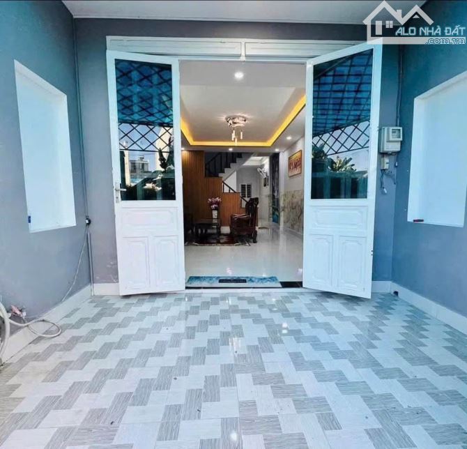 Thanh lý gấp căn nhà đường Nguyễn Văn Linh, Bình Chánh giá 953 triệu