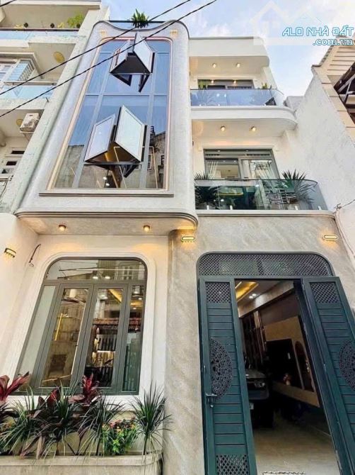 GIẢM NGAY 500 TRIỆU CĂN NHÀ ĐƯỜNG NGUYỄN THIỆN THUẬT, QUẬN 3 - GIÁ: 4.85TỶ/66M2 (6X11M)