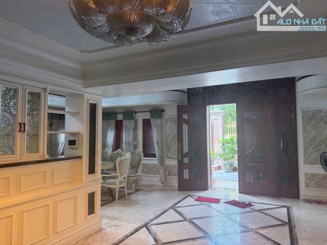 Продаётся дом, 400 м², Cẩm Lệ