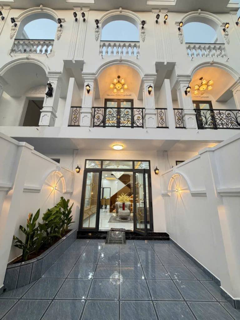 Bán nhà Xã Trung An, Tiền Giang, mặt tiền view kênh, dt 250m2, giá 2,96 tỷ