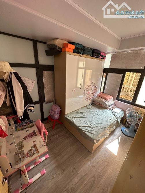 BÁN TẬP THỂ CĂN GÓC TẦNG 2 – TC THỐNG KÊ, 111 LÁNG HẠ, ĐỐNG ĐA. 56M² – 2PN.3,58 TỶ