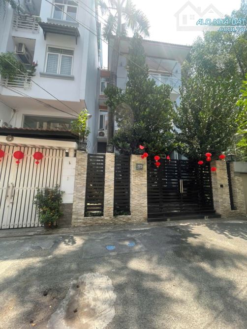 cần bán biệt thự 122/25 Phổ Quang Phường 9 Quận Phú Nhuận (12x20m) Giá 58 tỷ