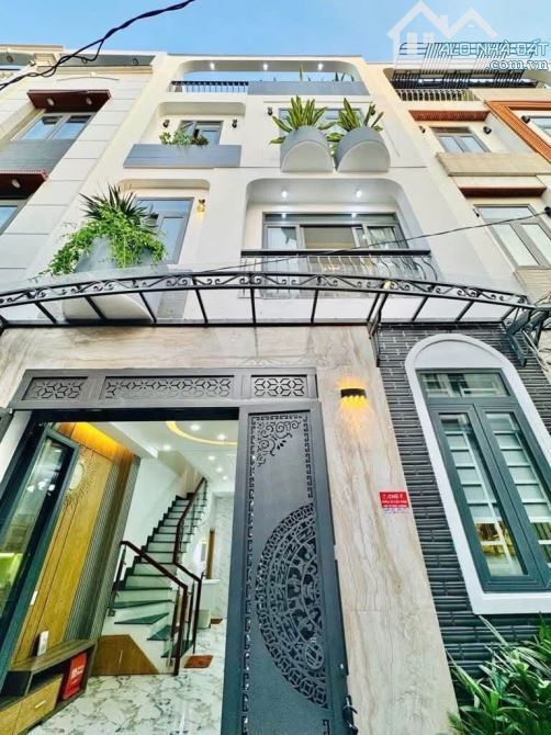 GẤP!!! BÁN NHANH NHÀ NGAY TẠI TRUNG TÂM QUẬN 3 - 4.67 TỶ/66m2