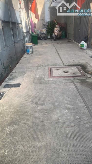 Nhà chợ vải Tân bình chính chủ cần bán gấp 9 tỷ 2 Nhà đẹp chữ L, tân bình