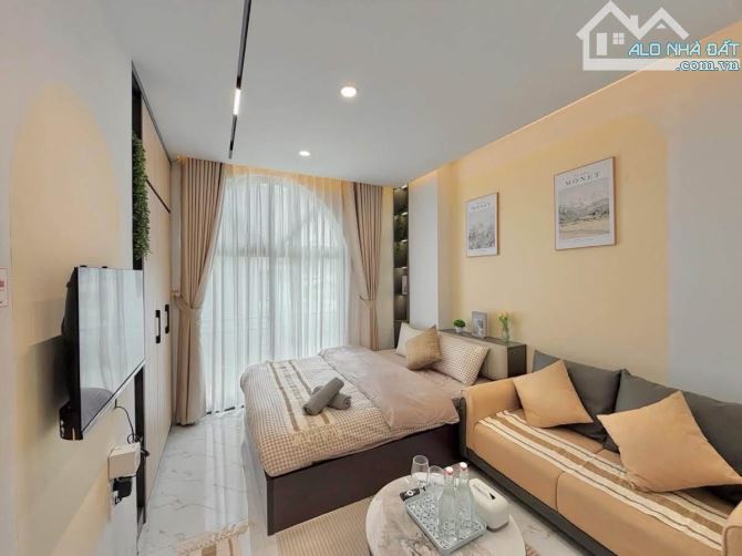 Nhỉnh 14 tỷ - CHDV Hoàng Hoa Thám – Ba Đình, 65m² x 8T, 14 căn hộ, dòng tiền 1,1 tỷ/ năm