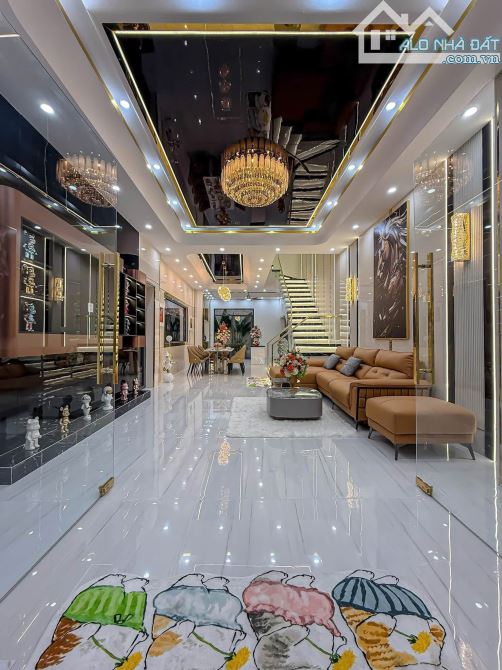 🏦 NHÀ 2 LẦU ĐƯỜNG D1 TRỤC CHÍNH KDC HỒNG LOAN - CÓ HẺM KỸ THUẬT HONG , TẶNG FULL NỘI THẤT