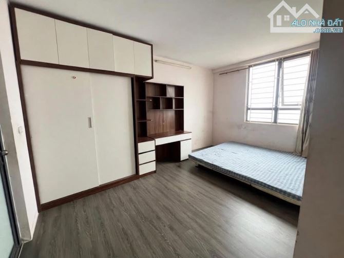 Bán Căn Hộ Chung Cư Tân Tây Đô, DT: 80 m2, 2PN, 2VS. Full Nội Thất. Giá: 3.x tỷ