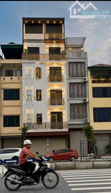 BÁN TÒA VĂN PHÒNG MẶT PHỐ NGỌC HỒI, 49M2, 6 TẦNG, THANG MÁY – MẶT TIỀN 6.2M, CHỈ 2X TỶ