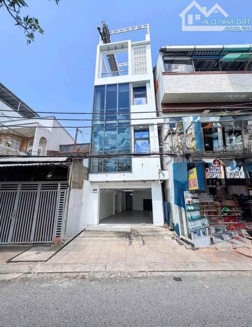 bán nhà mặt tiền đường mạc thiên tích trung tâm cần thơ,2 lầu,cách trường đại học chỉ 200m