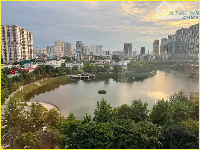 Hiếm, bán căn 3PN chung cư N2C Trung Hòa Nhân Chính, tầng trung view công viên 80m2 6.5 tỷ