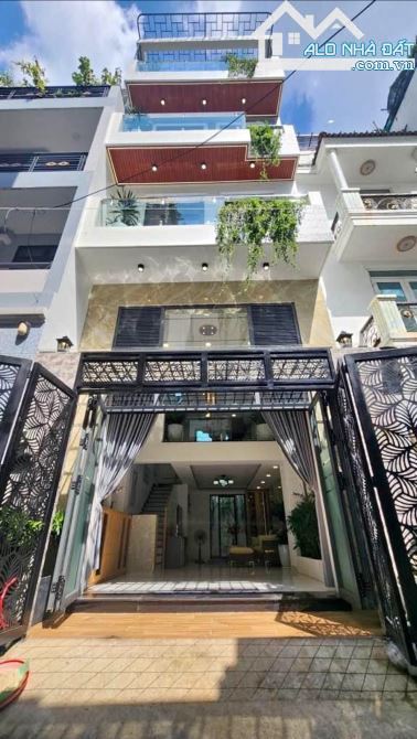 CHỦ BÁN NHÀ HÀ TÔN QUYỀN, Q11. GIÁ:4TỶ280/6mx11m.TRỆT,3LẦU. SỔ CẦM TAY HOÀN CÔNG ĐỦ