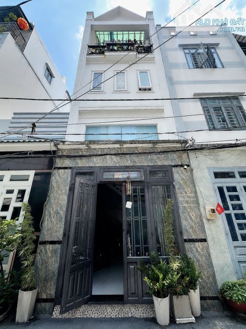 BÁN NHÀ ĐƯỜNG QUANG TRUNG, PHƯỜNG 8, GÒ VẤP, HẺM ÔTÔ 5m, 40m2, 4x10m, 4 TẦNG.