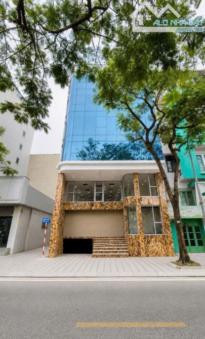 TOÀ VĂN PHÒNG 179M2, 9 TẦNG THANG MÁY – TRUNG TÂM THANH XUÂN – LÔ GÓC 3 MẶT TIỀN