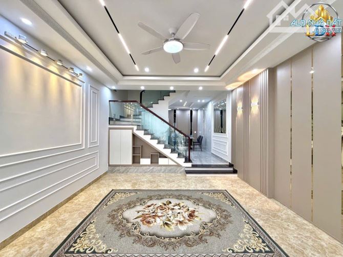 Bán căn 4 tầng 60m2 khu dân cư ô tô đỗ ở Tôn Đức Thắng, Lê Chân.
