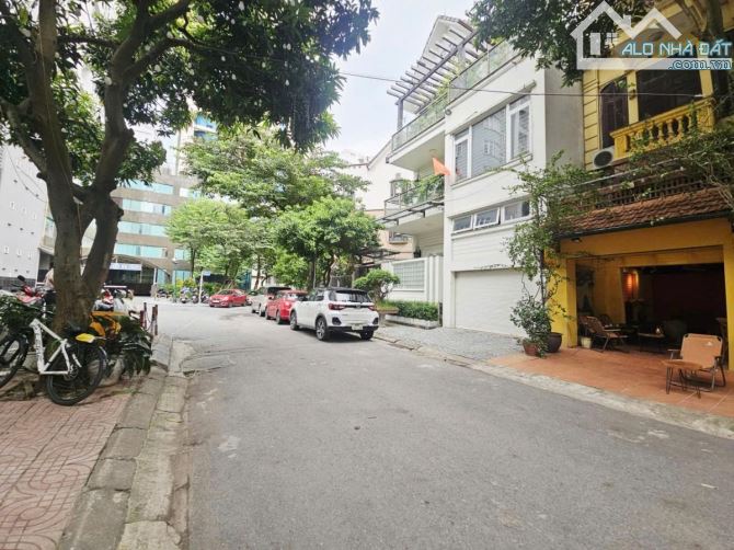 BÁN NHÀ PHÂN LÔ TAM TRINH GAMUDA Ô TÔ TRÁNH 70m 6 TẦNG GIÁ NHỈNH 19 TỶ