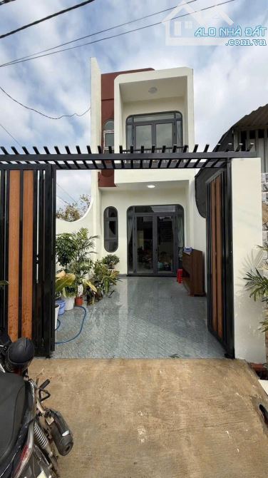 NHÀ MÊ 3 PHÒNG NGỦ HẺM 91 TRẦN QUÝ CÁP: Giá 3.6 tỷ