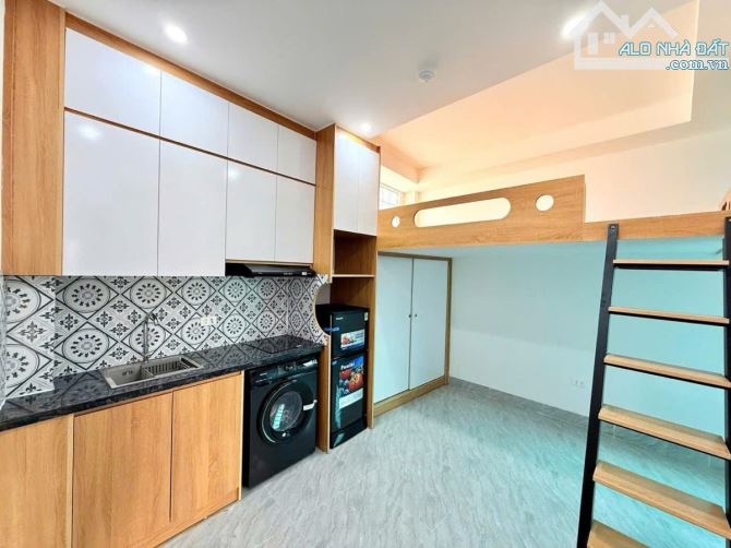 Bán CCMN Cổ Nhuế, gần TP Giao Lưu, 80m² x 7T, 20 phòng khép kín, dòng tiền 100tr/ th