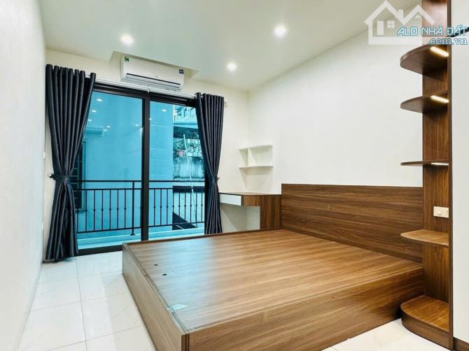 Bán CCMN Láng – Đống Đa, 58m² x 5T thang máy, 9 phòng khép kín, dòng tiền 45tr/th