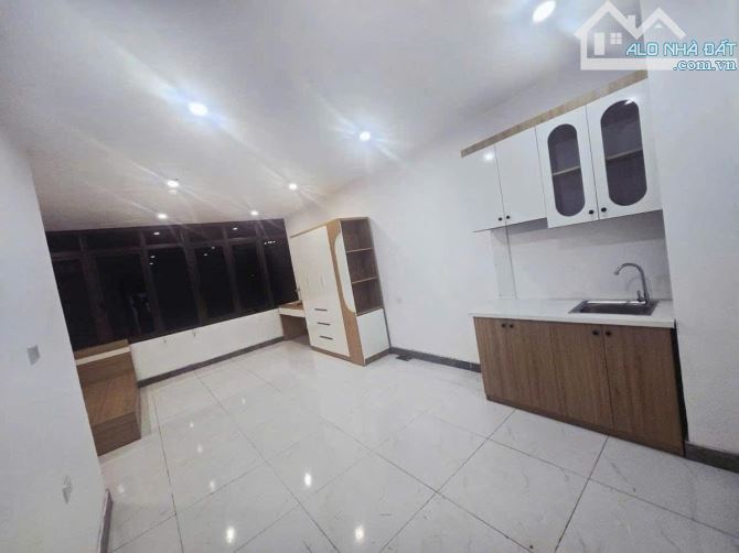 CHUNG CƯ MINI KIM GIANG, 66M², 7 TẦNG, THANG MÁY, 21 PHÒNG, 95 TR/THÁNG, 14.X TỶ