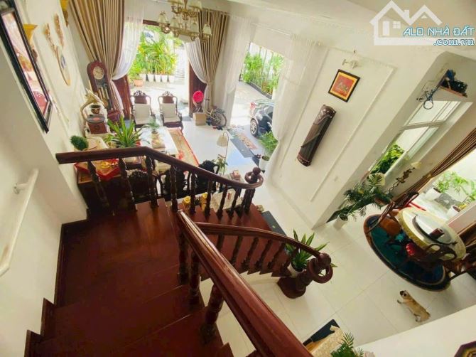 BIỆT THỰ TÂN CỔ ĐIỂN NAM LONG 215 M² TP CẦN THƠ
