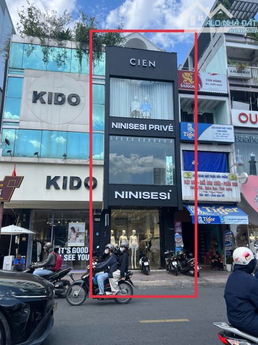 Bán Mặt Tiền Khu Kinh doanh thời trang số 10 Trần Quang Diệu, P14, Quận 3 - HDT 70tr/th