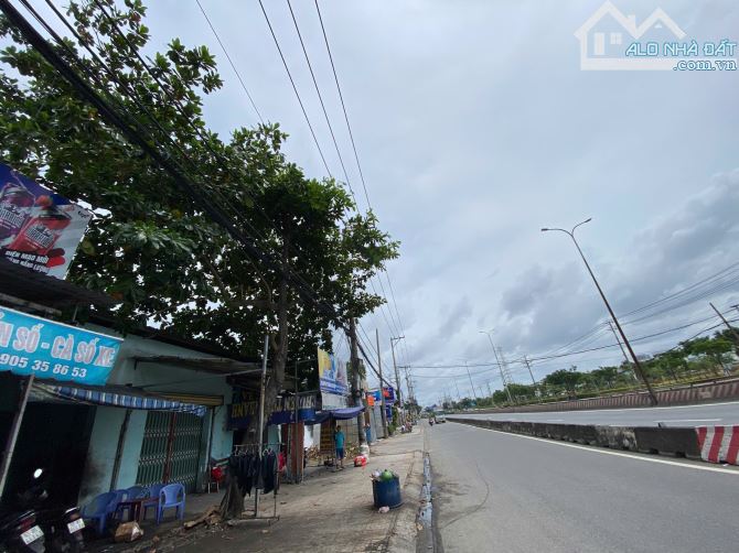 Bán Kho Xưởng mặt Tiền Quốc Lộ 1A Quận Bình Tân. 28m x 60m. HĐT 120tr/th. Giá 46 Tỷ