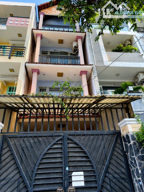 CÔ HƯƠNG ĐỊNH CƯ BÁN NHÀ PHAN VĂN TRỊ, QUẬN 5. GIÁ 4,66TỶ/67,5M2. 4LẦU. ĐANG CHO THUÊ 28TR