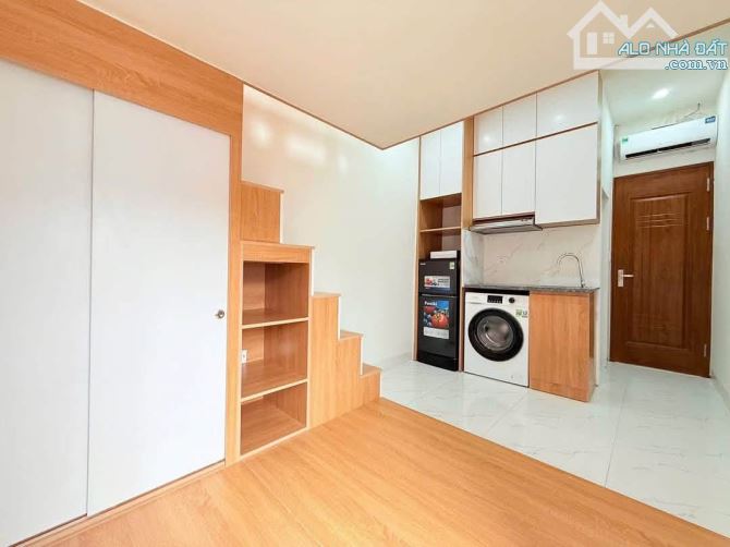Bán CCMN Khúc Thừa Dụ – Cầu Giấy, 70m² x 7T, 20 phòng khép kín full đồ, dòng tiền 120tr/th