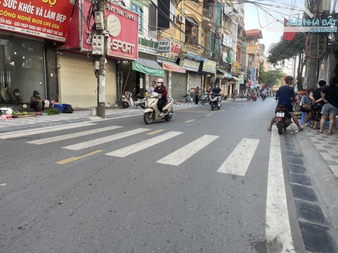 1 lô duy nhất nhỉnh 2 tỷ hải bối vĩnh thanh oto đỗ cửa