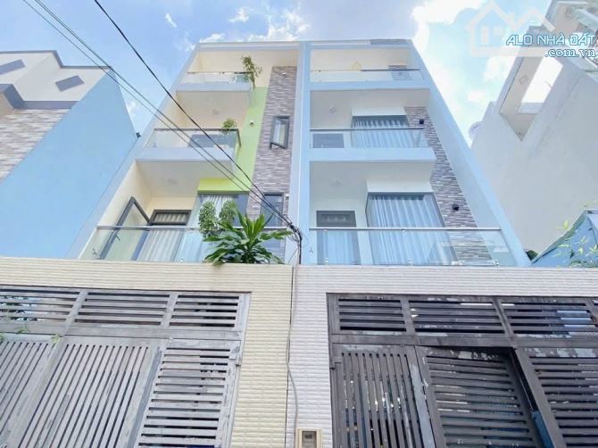 KẸT TIỀN BÁN NHÀ LÝ VĂN PHỨC,QUẬN 1-GIÁ: 5.38TỶ/72M2 (4x18M), SỔ CHUẨN!!!