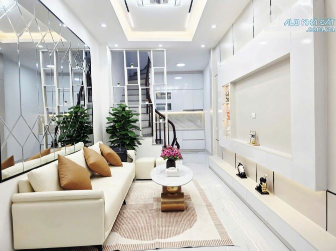 BÁN NHÀ RIÊNG PHỐ LỆNH CƯ – ĐỐNG ĐA | 30M² x 5 TẦNG | 7,25 TỶ