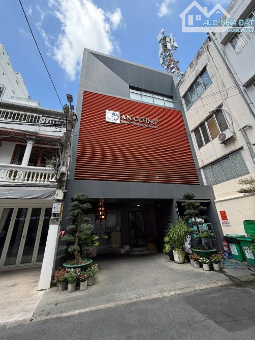 BÁN NHÀ HẺM 702 SƯ VẠN HẠNH. QUẬN 10, DT 8X15M, 113M² - 4 LẦU, HĐT 60 TR/TH - GIÁ 34,5 TỶ